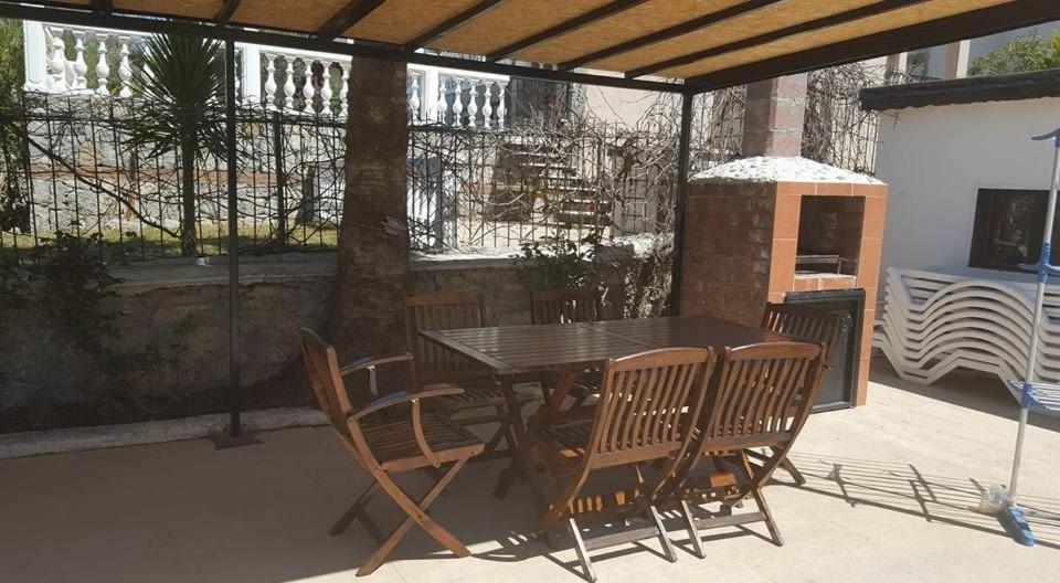 Paddys Apartments Ovacik Oludeniz Bagian luar foto